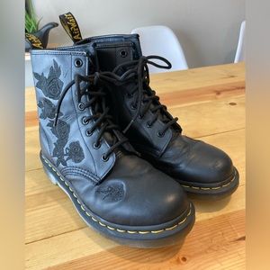Dr Martens Vonda 1460 mono black